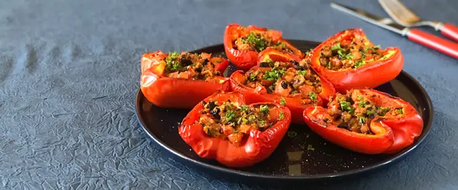 Poivrons farcis aux tomates & olives