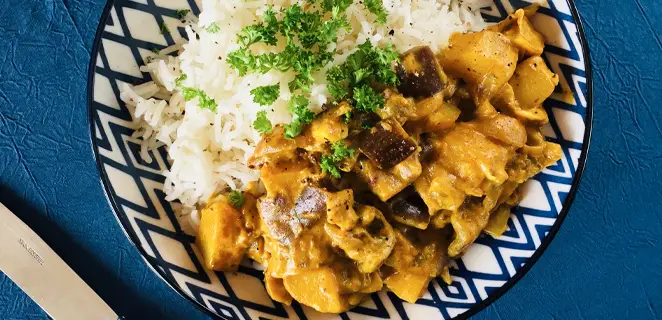 Curry d’aubergine & pomme de terre