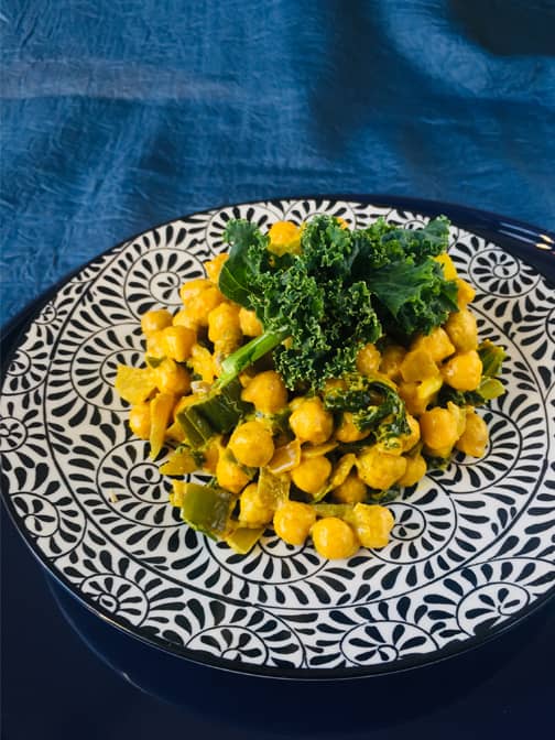 Recette de Curry de pois chiches et chou kale, vegan & sans gluten