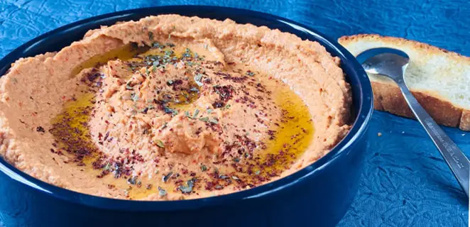 Houmous de lentilles aux tomates séchées