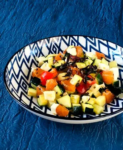 Salade de courgettes aux abricots