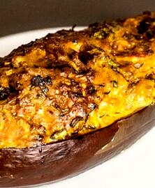 Aubergine farcie au thon et au fromage de chèvre