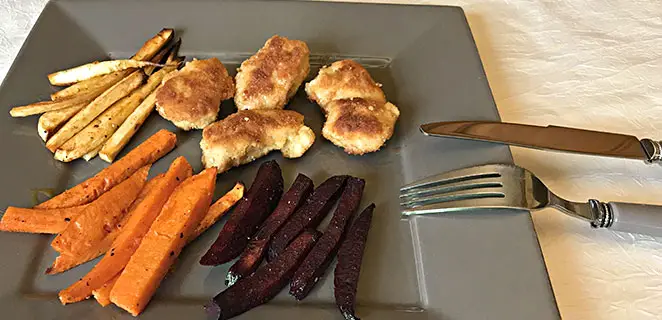 Nuggets de poulet et sa ribambelle de frites