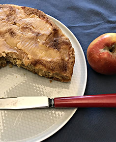 Quatre-quarts aux pommes sans gluten