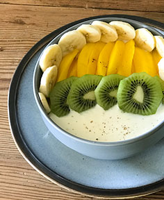 Buddha bowl sucré aux fruits exotiques