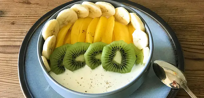 Buddha bowl sucré aux fruits exotiques