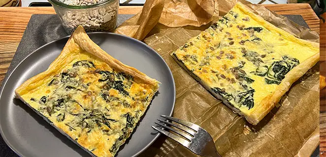 Tarte épinards, emmenthal et graines de tournesol