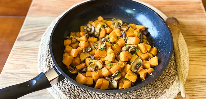 Poêlée de butternut et champignons à l’échalote