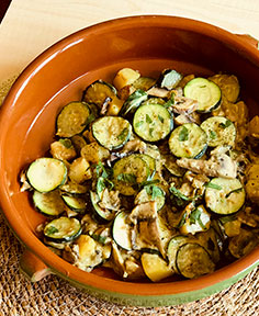 Poêlée de courgettes et champignons au curry