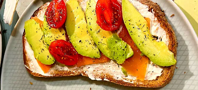 Tartines gourmandes avocat saumon fumé