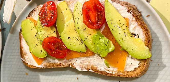 Tartines gourmandes avocat saumon fumé