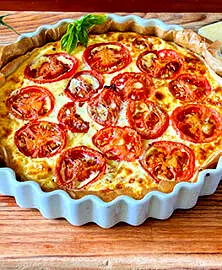 Tarte à la tomate et au thon