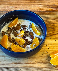 Porridge aux fruits secs et à la clémentine