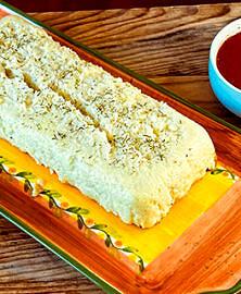 Pain de chou-fleur, sauce tomate pimentée