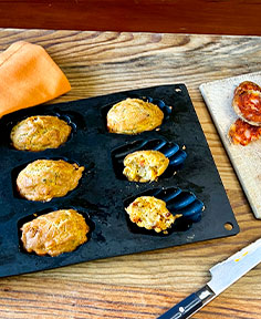 Madeleines aux dés de chorizo et parmesan