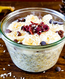 Smoothie bowl banane coco et cranberries