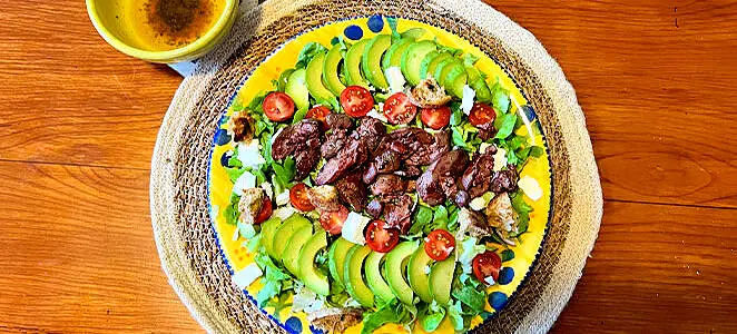 Salade aux foies de volaille