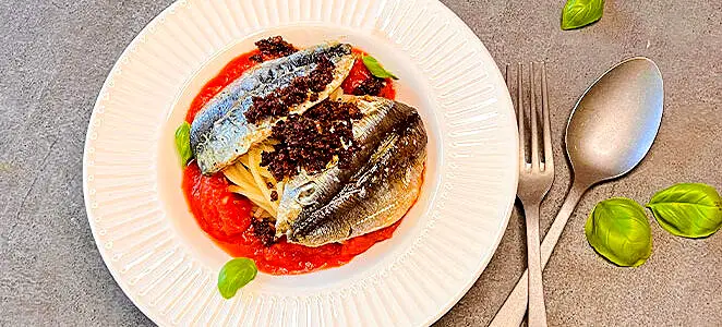 Spaghetti aux sardines grillées