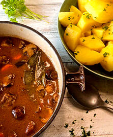 BĆuf bourguignon (sans vin)