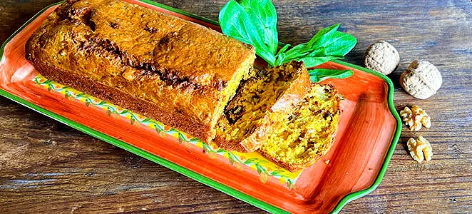 Cake salé butternut, noix et roquefort