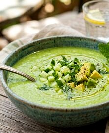 Gaspacho concombre, menthe et avocat (vegan, 5 min)